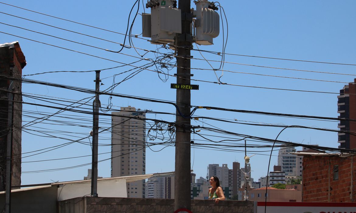 OAB Barro Preto - Furto de energia no país gerou custo de R$ 10,3 bilhões em 2024