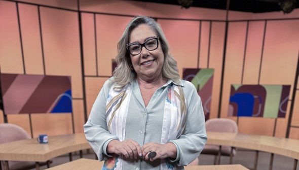 Sem Censura faz debate sobre 75 anos da televisão brasileira