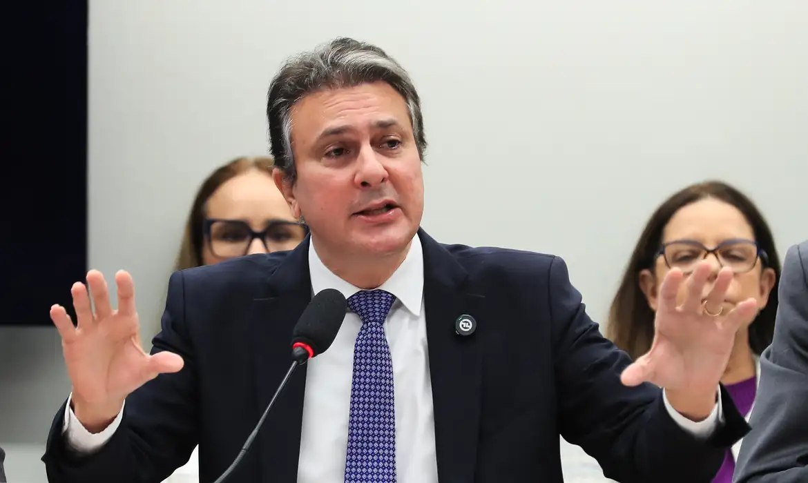 OAB Barro Preto - População deve cobrar Câmara sobre PEC da Blindagem, diz ministro