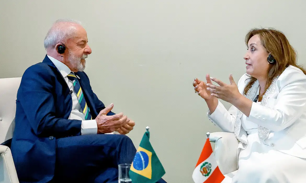 OAB Barro Preto - Em Nova York, Lula se reúne com Dina Boluarte, presidenta do Peru
