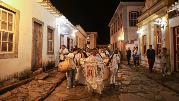 História afro nas escolas ajuda a reduzir preconceitos, dizem mestres