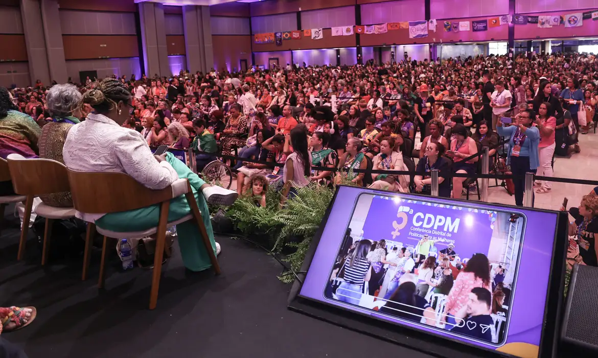 OAB Barro Preto - Brasília: conferencistas exigem políticas para todas as “mulheridades”