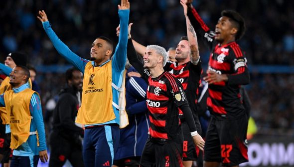 Flamengo mostra raça e garante presença na final da Libertadores