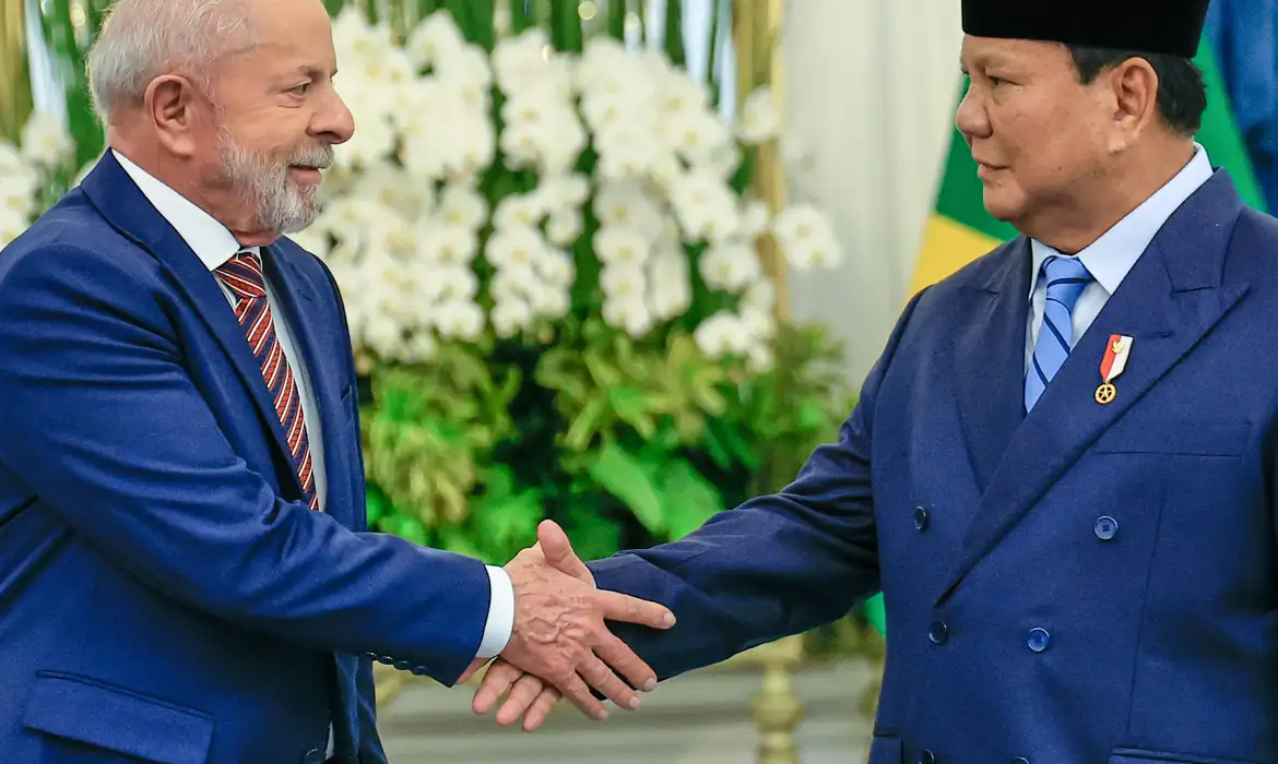 OAB Barro Preto - Brasil e Indonésia firmam acordos; Lula confirma candidatura em 2026