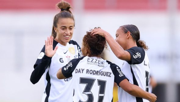 Libertadores Feminina: Corinthians marca 11 vezes e bate Always Ready