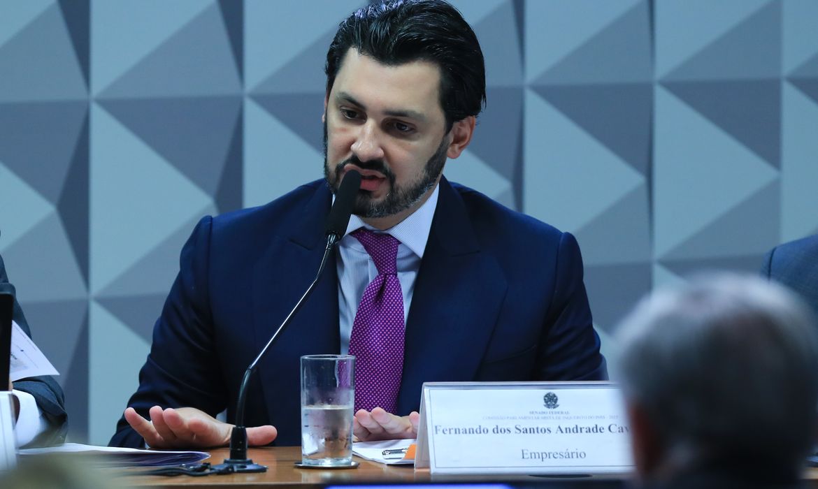 OAB Barro Preto - CPMI do INSS: empresário responde a relator, mas se cala para comissão