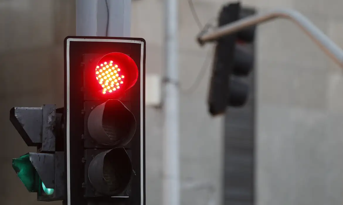 OAB Barro Preto - Entenda a proposta que retira exigência de autoescola para tirar CNH