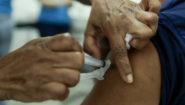 Dia D de multivacinação é realizado neste sábado em todo o país