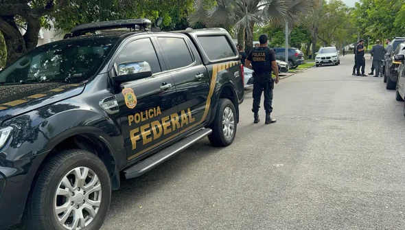 Rio usa laboratório portátil para identificar bebidas falsificadas