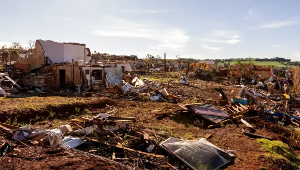 Médicos e psicólogos do SUS atendem vítimas do tornado no Paraná