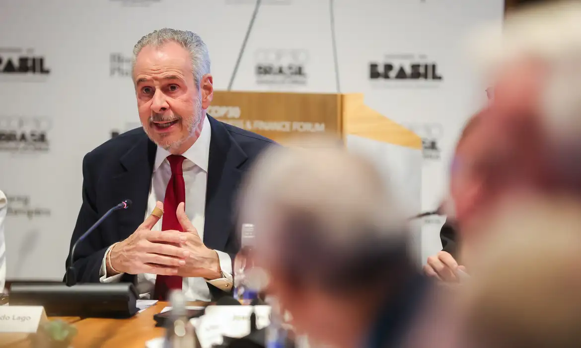 OAB Barro Preto - Adaptação climática deve ser prioridade da COP30, diz embaixador