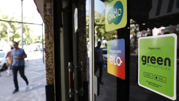 Empresários veem com expectativa mudanças no vale-alimentação