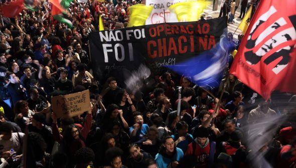 Em atos, movimento negro pede investigação independente de ação no Rio
