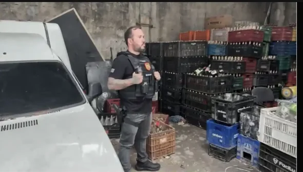Polícia de SP faz operação contra comércio de bebidas adulteradas