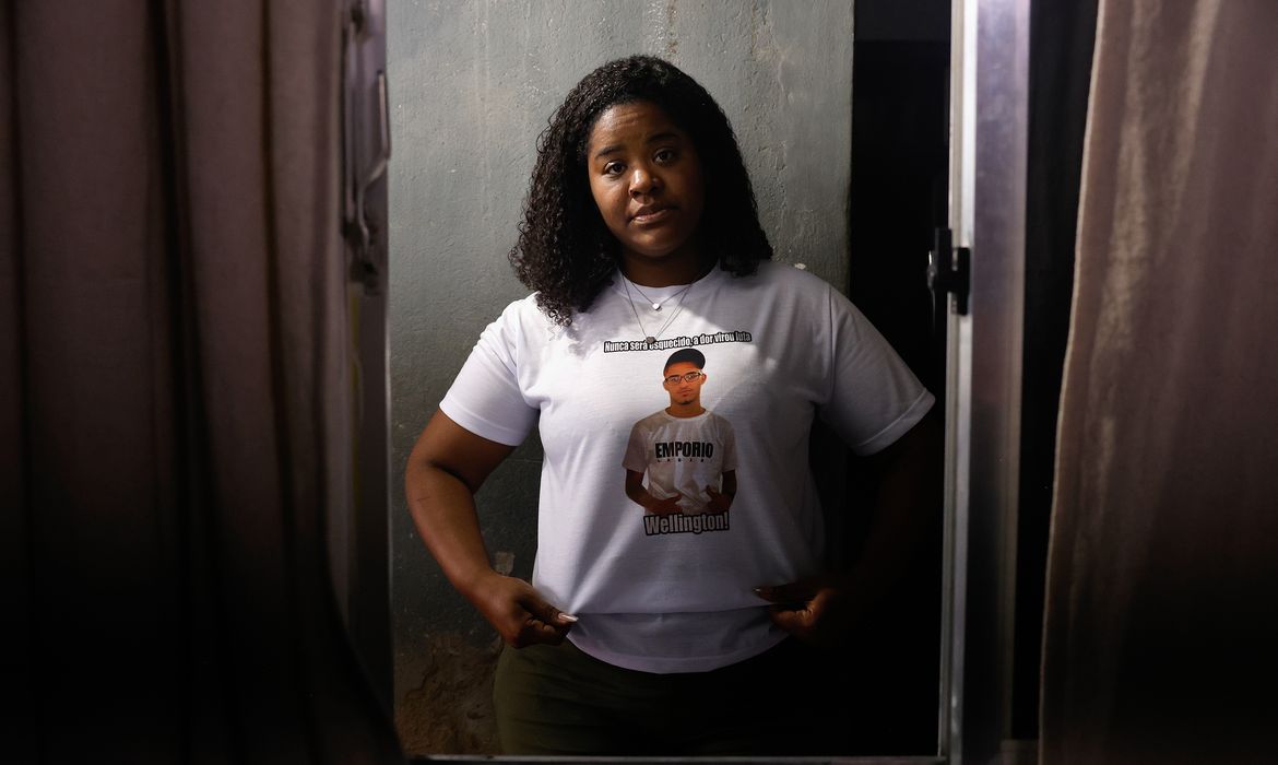 OAB Barro Preto - Mãe denuncia execução em operação e cobra políticas para a juventude