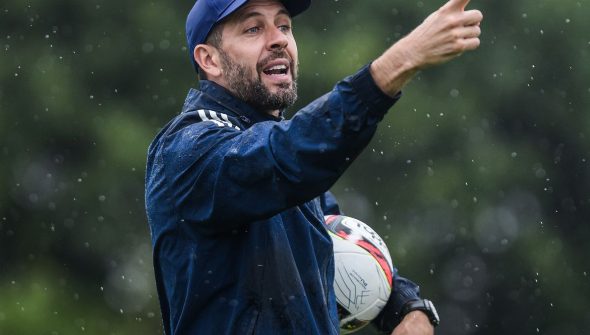 Internacional anuncia a contratação do uruguaio Paulo Pezzolano