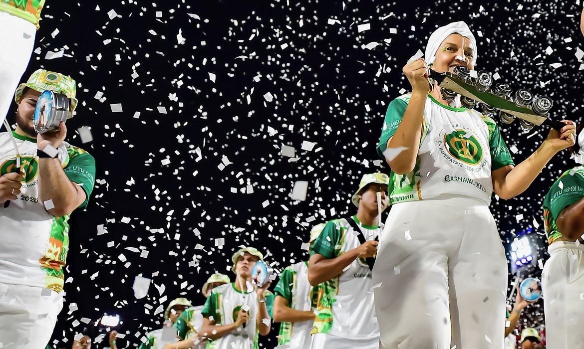 OAB Barro Preto - Liesa divulga calendário dos ensaios técnicos das escolas de samba