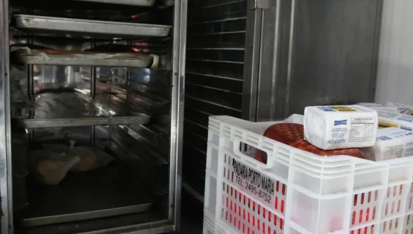 Bares, hotéis e restaurantes sofrem graves perdas com apagão em SP