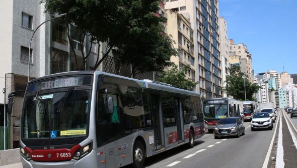 Livro debate tarifa zero e mobilidade urbana como qualidade de vida