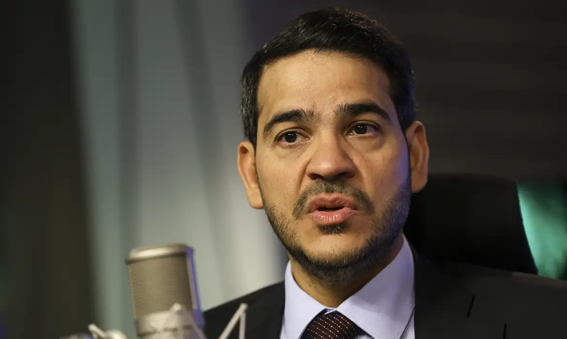 OAB Barro Preto - AGU pede que Gilmar reconsidere decisão sobre impeachment de ministros