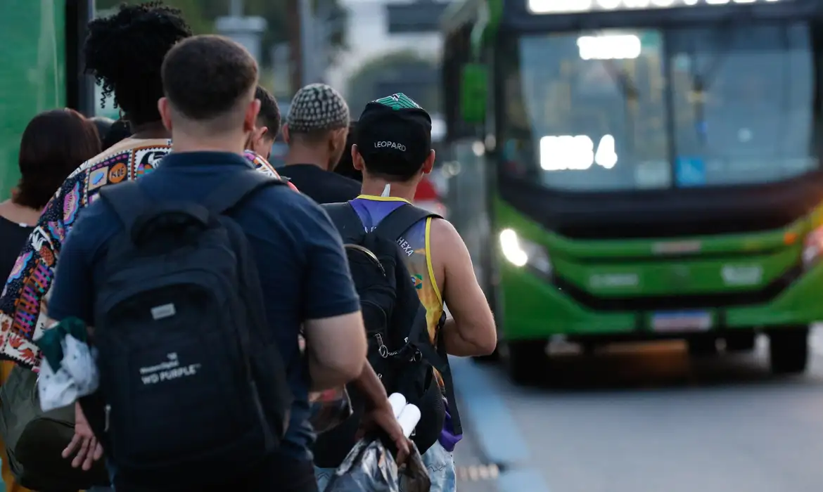 OAB Barro Preto - Passagem dos ônibus urbanos do Rio vai subir para R$ 5 no domingo