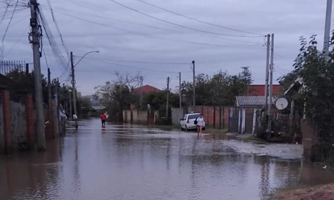 OAB Barro Preto - Inmet alerta para tempestade de grande perigo na Região Sul