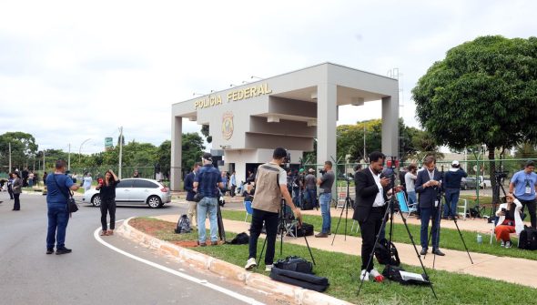 8/1: lembre como a imprensa estrangeira repercutiu condenações do STF