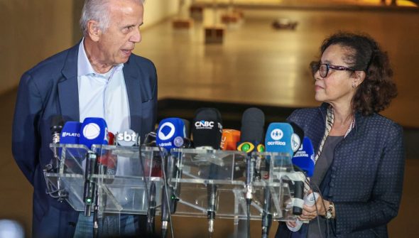 Cem turistas brasileiros deixaram a Venezuela após ataque dos EUA