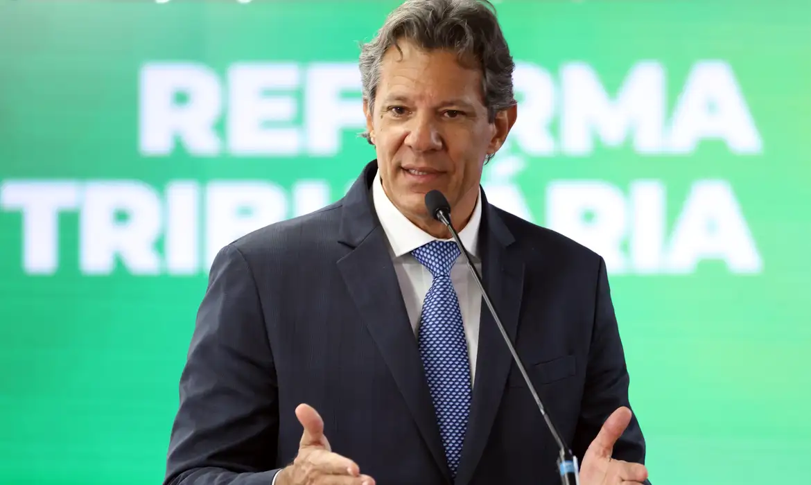 OAB Barro Preto - Problema da dívida pública está nos juros, não no déficit, diz Haddad