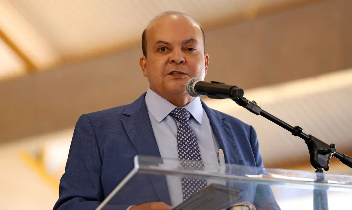 OAB Barro Preto - Oposição no DF pede impeachment de Ibaneis após citação por Vorcaro