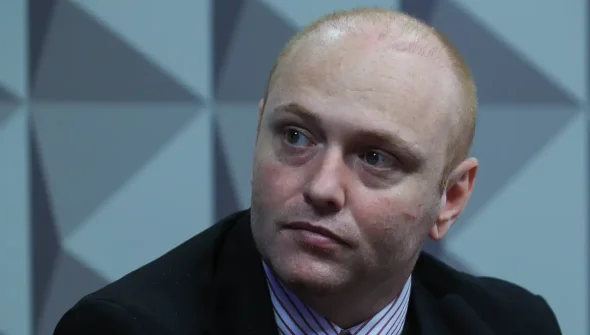 Moraes autoriza progressão de Delgatti para o regime semiaberto