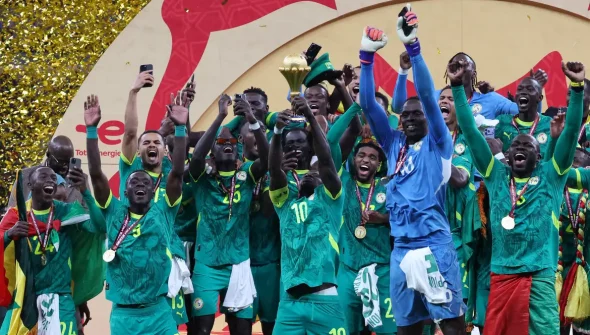Após confusão, Senegal é campeão da Copa Africana de futebol