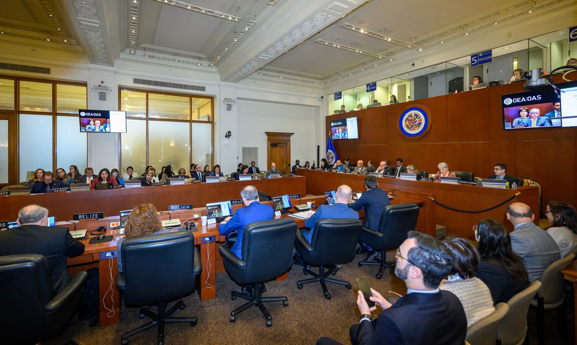 OAB Barro Preto - Reunião da OEA sobre Venezuela expõe divisão política no continente