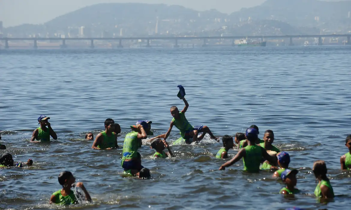 OAB Barro Preto - Bombeiros do RJ abrem 5 mil vagas para o Projeto Botinho 2026