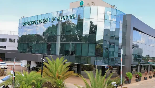 CFM estuda usar Enamed para conceder registro profissional