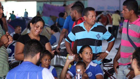 Venezuelanos que vivem no Brasil veem com tristeza crise em seu país