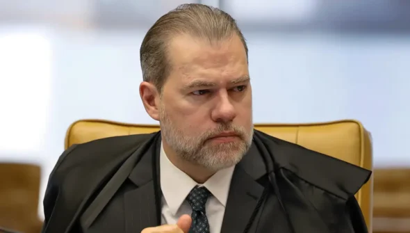 PF pede a Fachin suspeição de Toffoli no inquérito do Banco Master