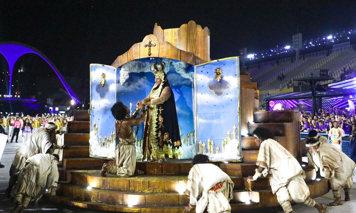 OAB Barro Preto - Desfiles da Série Ouro do Carnaval do Rio têm ingressos esgotados