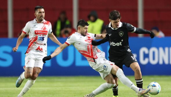 Botafogo sente altitude e perde para o Nacional Potosí