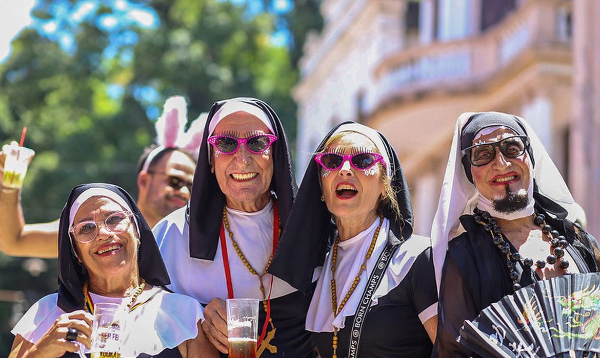 OAB Barro Preto - Carnaval 2026: veja a programação dos blocos de rua do Rio nesta sexta
