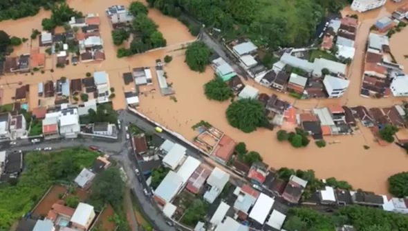 Soterrado, homem sobrevive com ajuda de amigo em Juiz de Fora