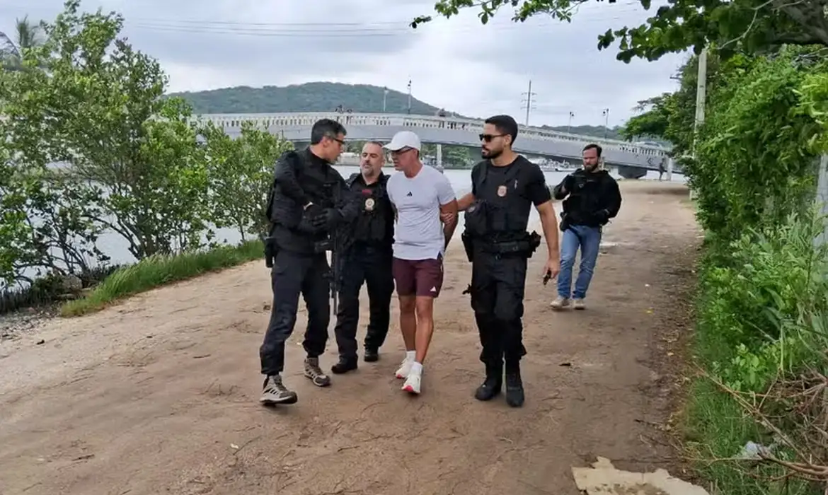 OAB Barro Preto - Ação da PF e da Polícia Civil do Rio prende bicheiro Adilsinho