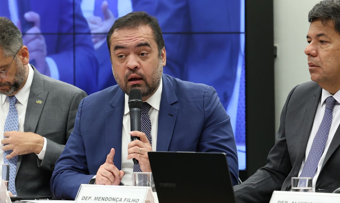 OAB Barro Preto - TSE retoma processo que pode cassar governador do Rio, Cláudio Castro