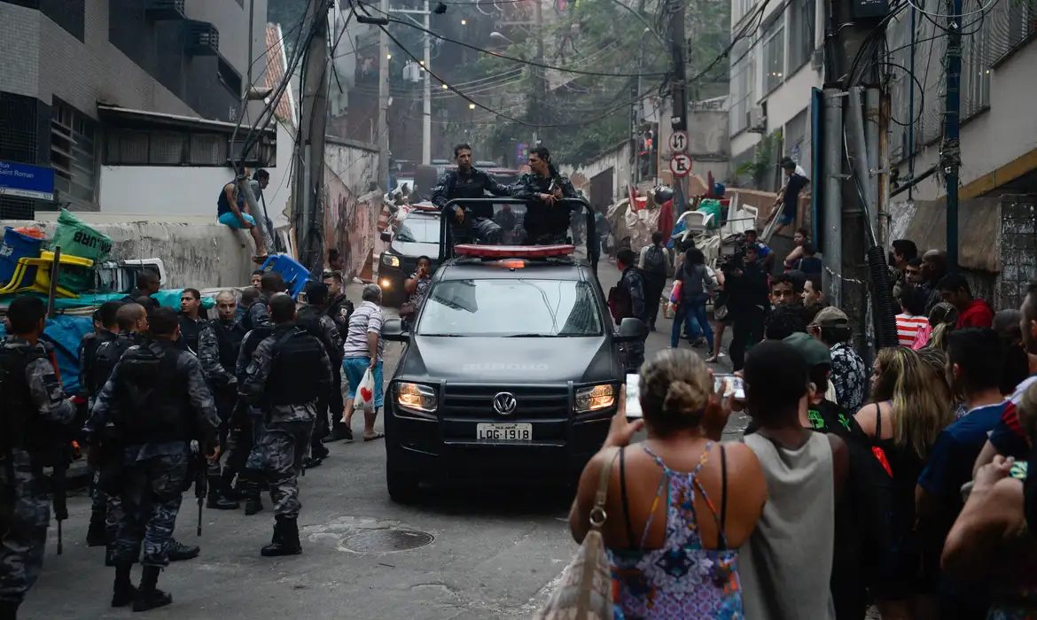 OAB Barro Preto - Operações policiais na Maré deixaram 160 mortos em dez anos