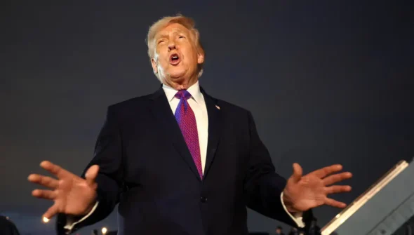 Trump diz que pode fazer com Cuba “qualquer coisa que quiser”