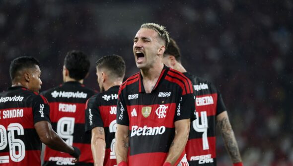 Flamengo derrota Remo por 3 a 0 e entra no G4 do Brasileiro
