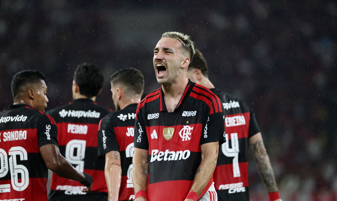 OAB Barro Preto - Flamengo derrota Remo por 3 a 0 e entra no G4 do Brasileiro