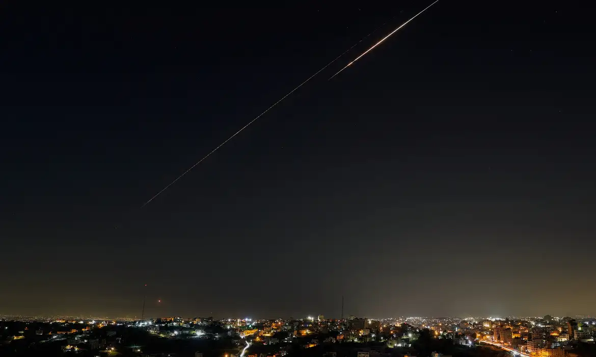 OAB Barro Preto - Frentes no Líbano e Iraque surpreendem Israel/EUA em guerra contra Irã