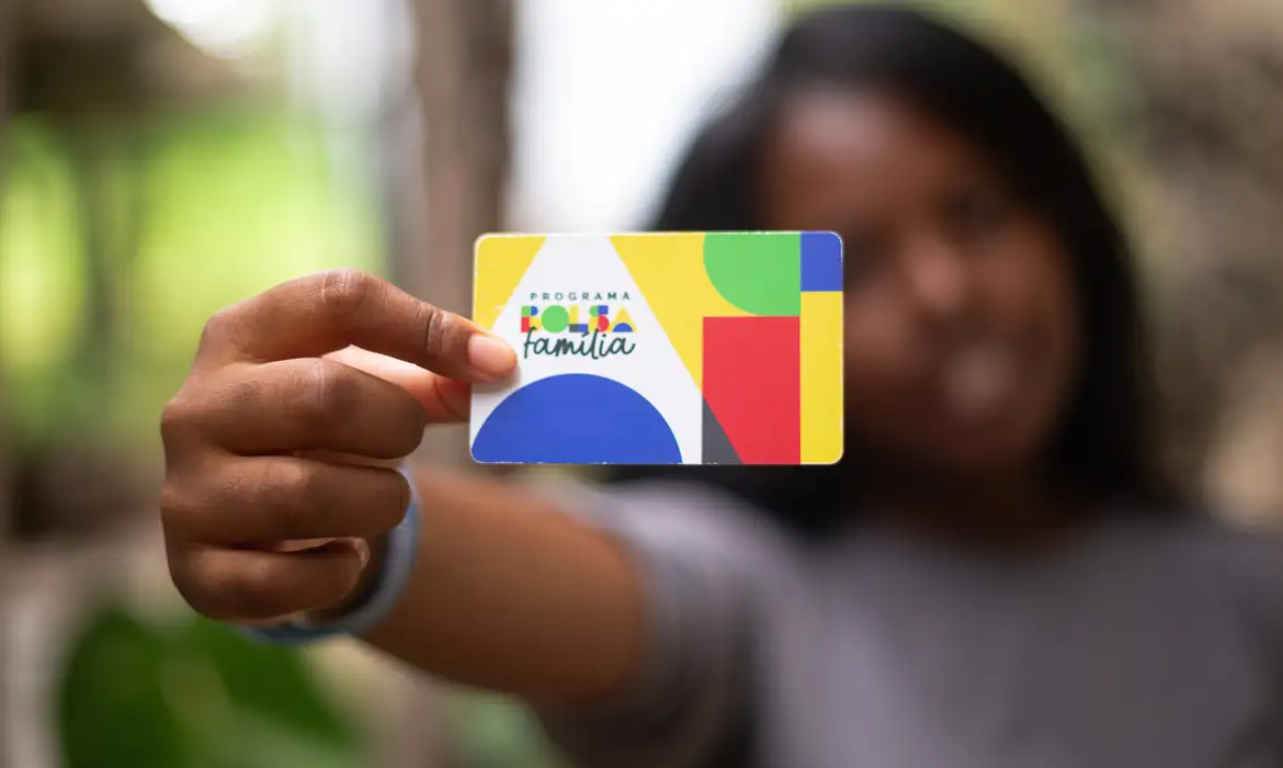 OAB Barro Preto - Caixa paga Bolsa Família a beneficiários com NIS de final 4
