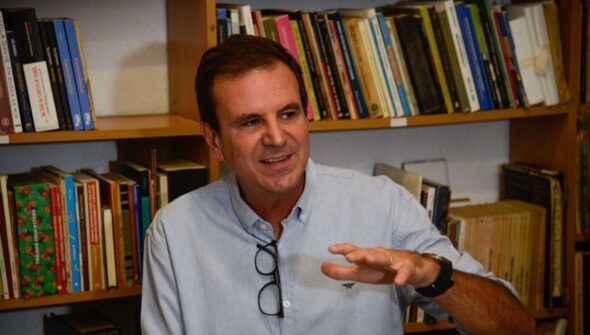 Paes diz que secretário de Defesa do Consumidor do Rio sofreu atentado